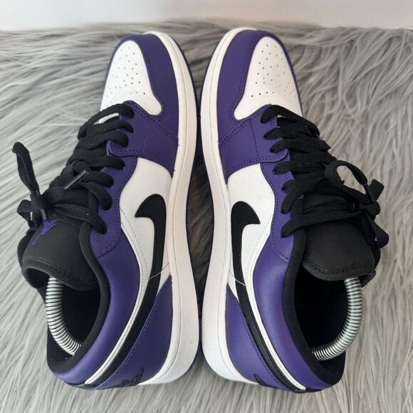 Nike Air Jordan 1 Low Court Purple Size 8.5 - Picture 9 of 16